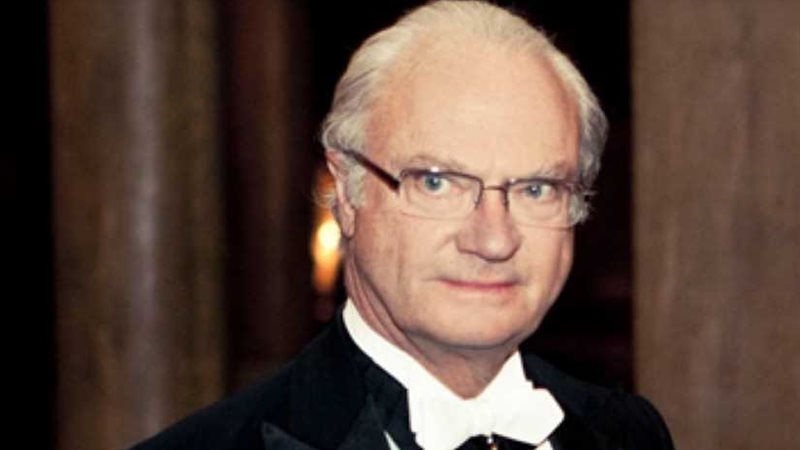 ملك السويد يعلن رغبته