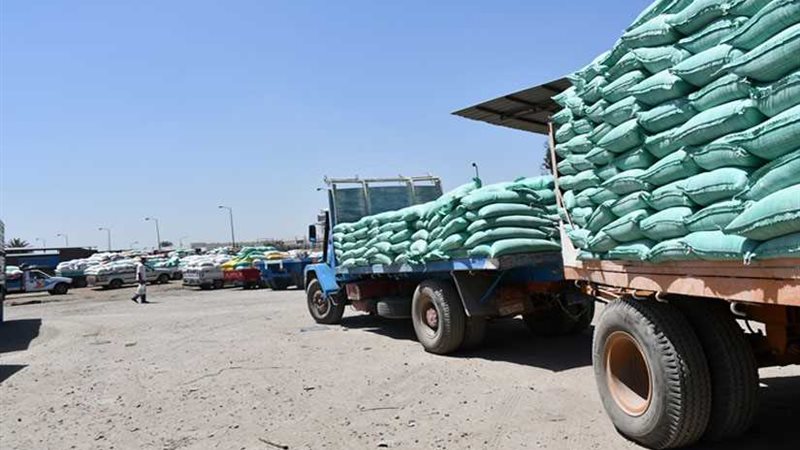 توريد ​102​ ألف طن