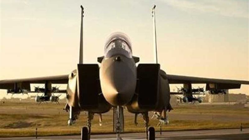 تحطم طائرة قبل عرض