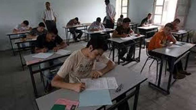 بدء امتحانات مدارس