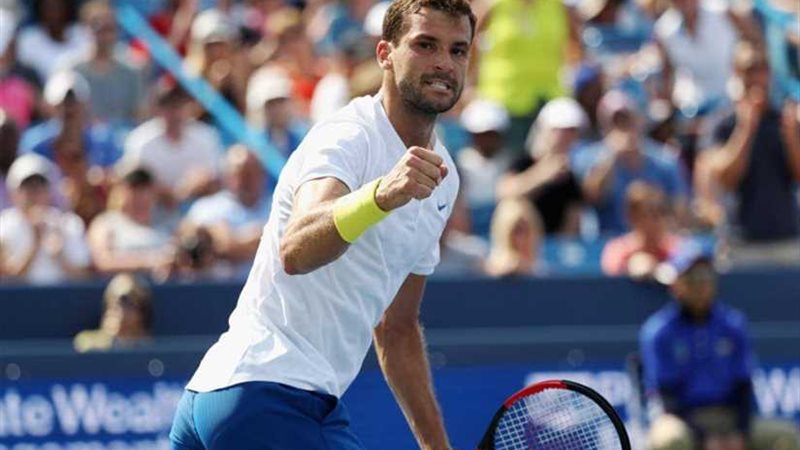 ديميتروف يبلغ ربع