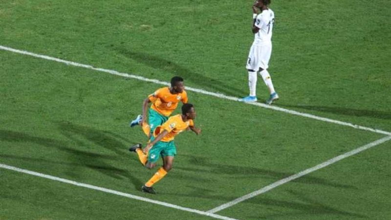 كوت ديفوار يحسم بطاقة