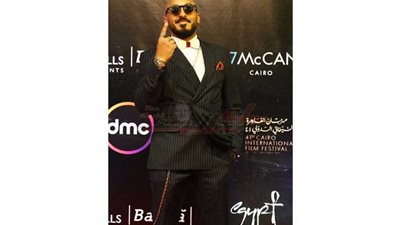 أغرب الاطلالات للفنانين في مهرجان القاهرة السينمائي