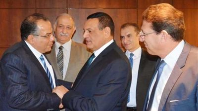 محافظ البحيرة يفتتح فرع بنك عودة بدمنهور