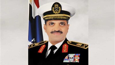 رئيس هيئة قناة السويس يلتقي سفراء عدد من الدول الإفريقية والعربية