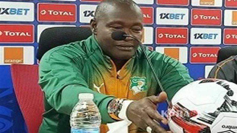 المدير الفني لمنتخب