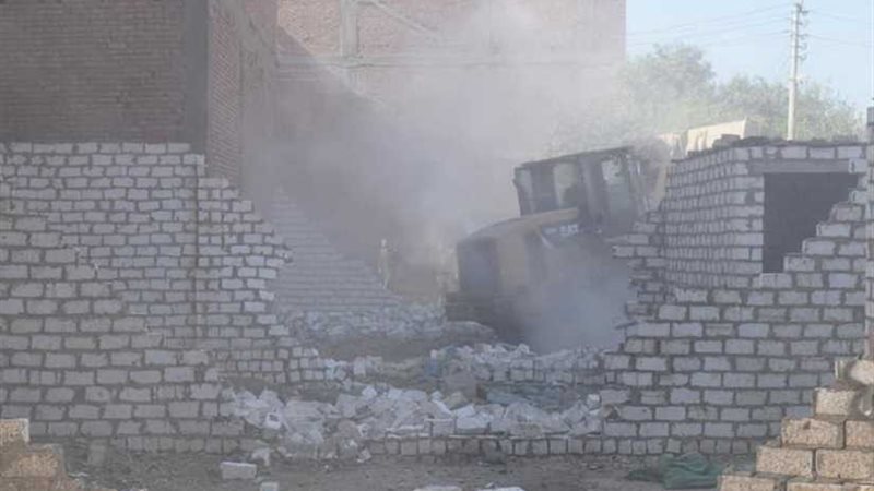 إزالة 3774 حالة تعد