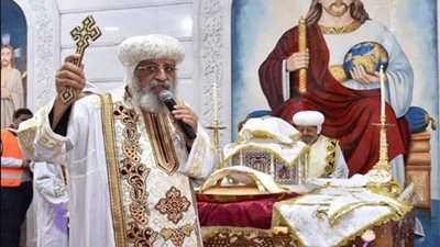 البابا تواضروس الثاني يدشن كنيسة العذراء ويوسف النجار بعزبة النخل