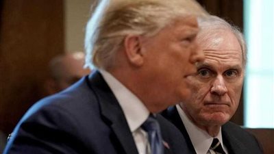 رغم الخلافات مع ترامب.. وزير أمريكي 