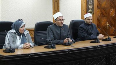 وكيل الأزهر يستقبل وفد 