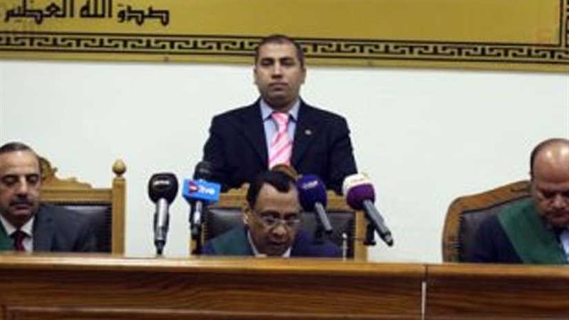 تأجيل إعادة محاكمة