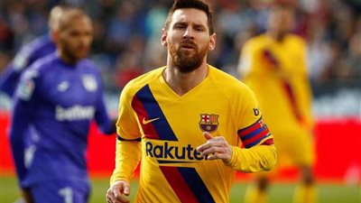 ميسي يخوض مباراته الـ700 بقميص البارسا أمام دورتموند