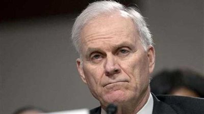 الإدارة الأمريكية تجبر وزير البحرية على الاستقالة من منصبه