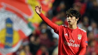 البرتغالي جواو فيليكس يفوز بجائزة 