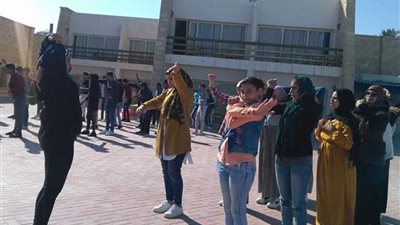 أبناء الشهداء والمصابين في برنامج أهل مصر بشمال سيناء