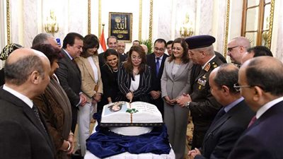 شاهد بالصور.. كيف احتفل مجلس الوزراء بوكيل سكرتير عام الأمم المتحدة