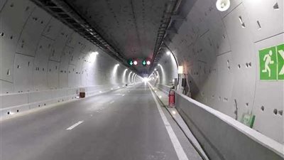 عاجل.. رئيس هيئة قناة السويس : بدء التشغيل التجريبي لأنفاق بورسعيد 