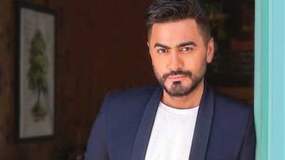 تامر حسني يوافق على التعاقد مع شقيقه.. لماذا رفضه في البداية؟