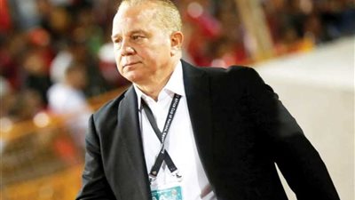 بعد تجاهله.. شوقي غريب يتمنى مشاركة محمد صلاح بأولمبياد طوكيو