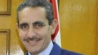 محافظ الغربية يشدد على ضرورة تنمية مهارات الطلاب