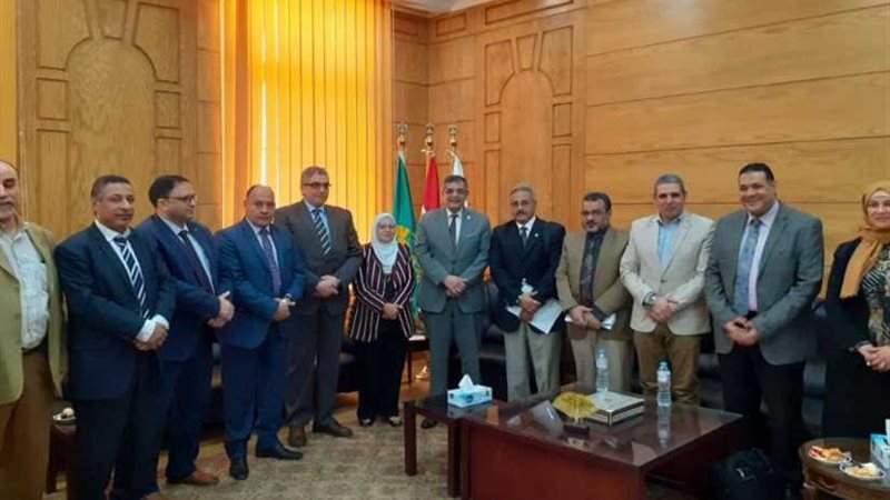 المغربي يستقبل وفد