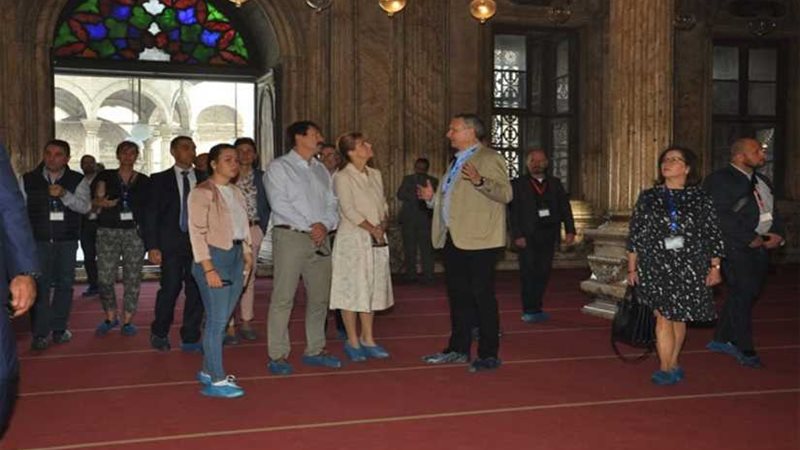 رئيس المجر يزور القلعة..