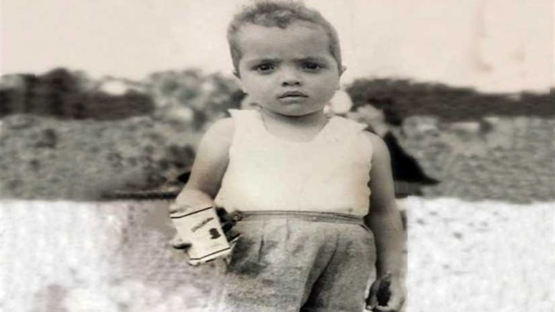 تعليق ساخر من الفنان