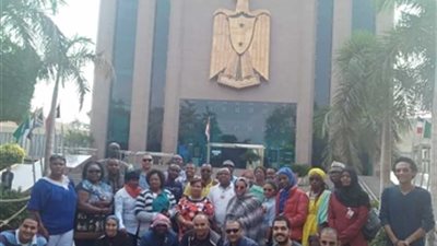 جولة سياحية للكوادر الإفريقية في برج القاهرة ومجمع الأديان