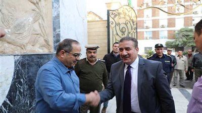 وعد بتنفيذ توجيهات الرئيس..محافظ المنوفية يبدأ عمله باجتماع مع السكرتير العام