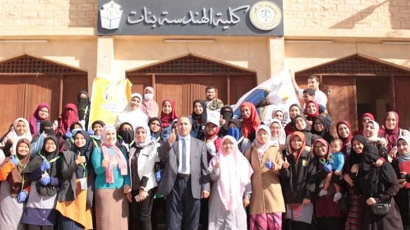 هندسة بنات تشارك