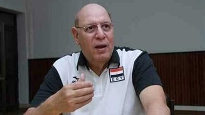 بالمستندات.. رئيس اتحاد الطائرة الأسبق تعاقد على حفل افتتاح وختام بطولة العالم بالأمر المباشر