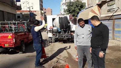 إحالة 30 موظفا بقرية كوم زمران بالبحيرة للتحقيق