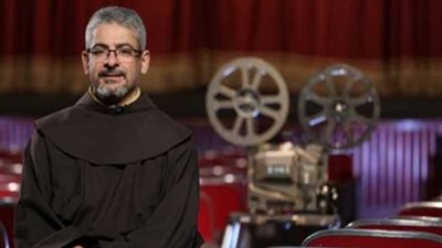 سوسن بدر وسيد رجب ومي عمر يفوزون بجائزة مهرجان المركز الكاثوليكي