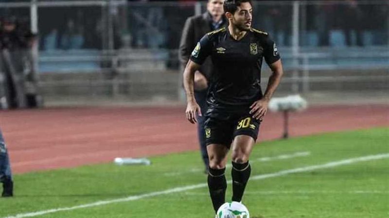 فحص طبي لمحمد هاني