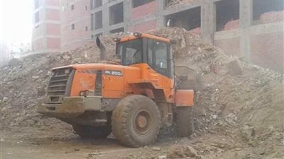 بعد توجيهات محافظ المنوفية.. رفع 480 طن نواتج هدم بشوارع العاصمة