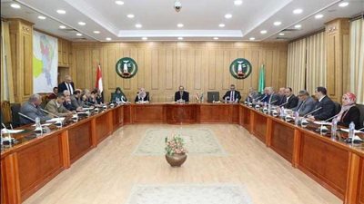 المنوفية تعقد اجتماعا لمراجعة تقنين الأراضي والتصالح في مخالفات البناء
