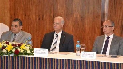 افتتاح أعمال الاجتماع الثالث لمجلس أمناء الشبكة القومية لأبحاث السرطان بالإسكندرية