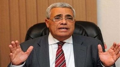 الحكم في قرار منع التصرف في أموال حسن نافعة.. 5 يناير