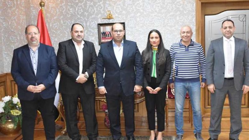 فيفا يطلب مشروعًا