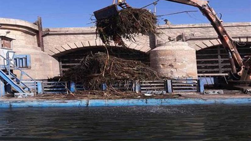 الري: تنفيذ عدة مشروعات