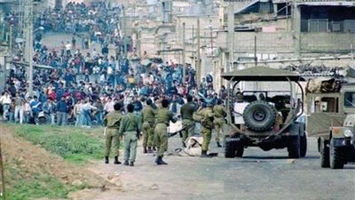 الفلسطينيون يحيون الذكرى الـ