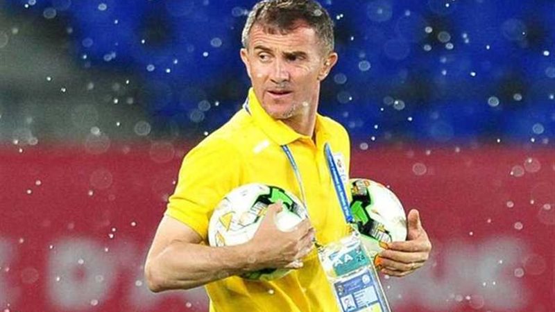 ميتشو: تشرفت بتدريب