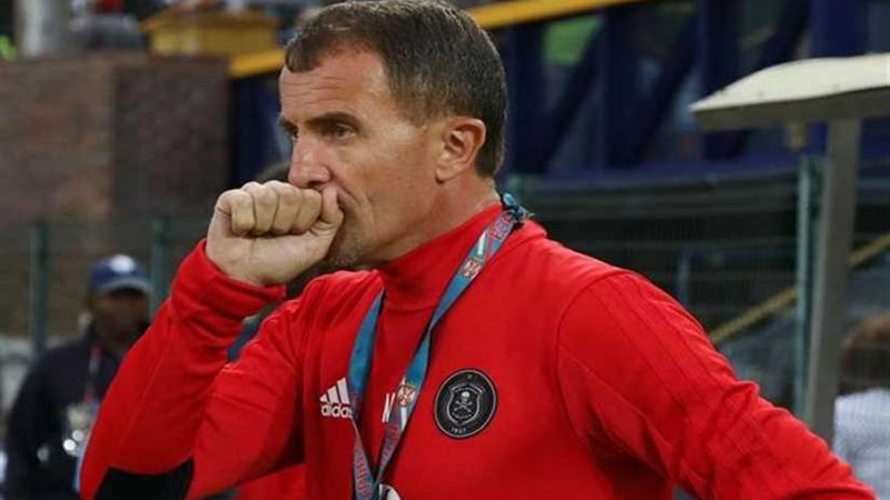 ميتشو يقترب من تدريب