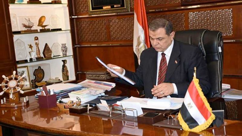 وزير القوى العاملة: