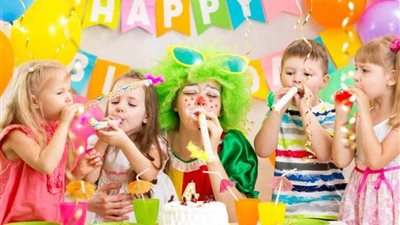 إتيكيت تعليم الأطفال تنسيق حفلات عيد الميلاد birth day party
