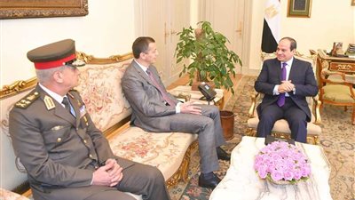 عاجل ..الرئيس السيسي يستقبل وزير دفاع جمهورية الجبل الأسود