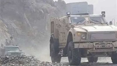 الجيش اليمني يستهدف تحركات للحوثيين بجبهة فضحة شرق البيضاء وسط البلاد