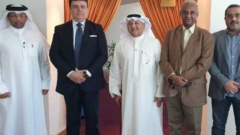 زين يشارك في اجتماعات