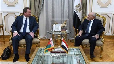 سفير بيلاروسيا بالقاهرة: التوقيع على ثلاث اتفاقيات مع مصر خلال زيارة وزير الصناعة