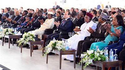 السيسي عن المرأة المصرية: 